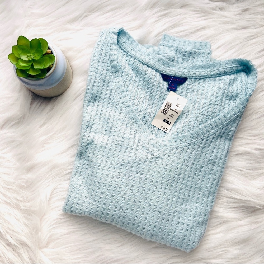 Aeropostale | Blue Henley Waffle Long Sleeve Top